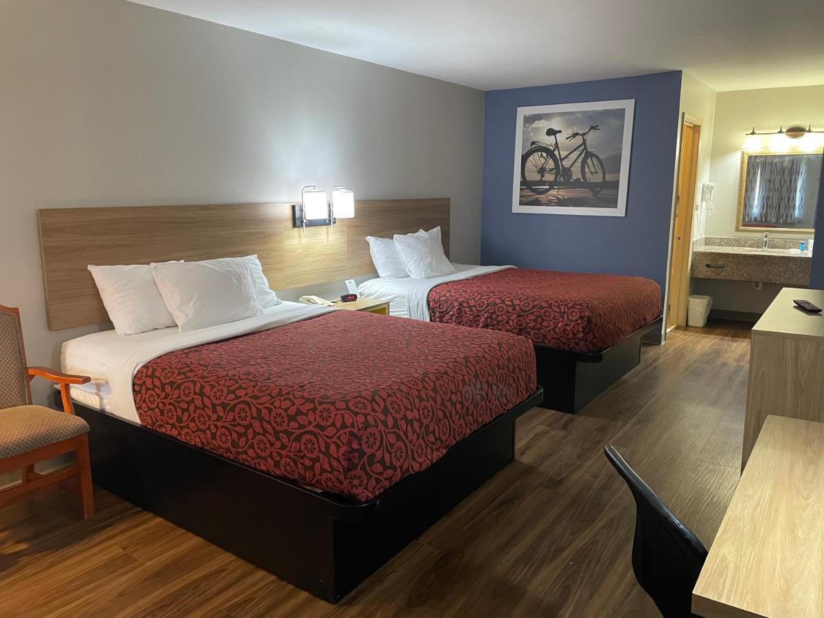 Days Inn By Wyndham Portland/Corpus Christi Bagian luar foto