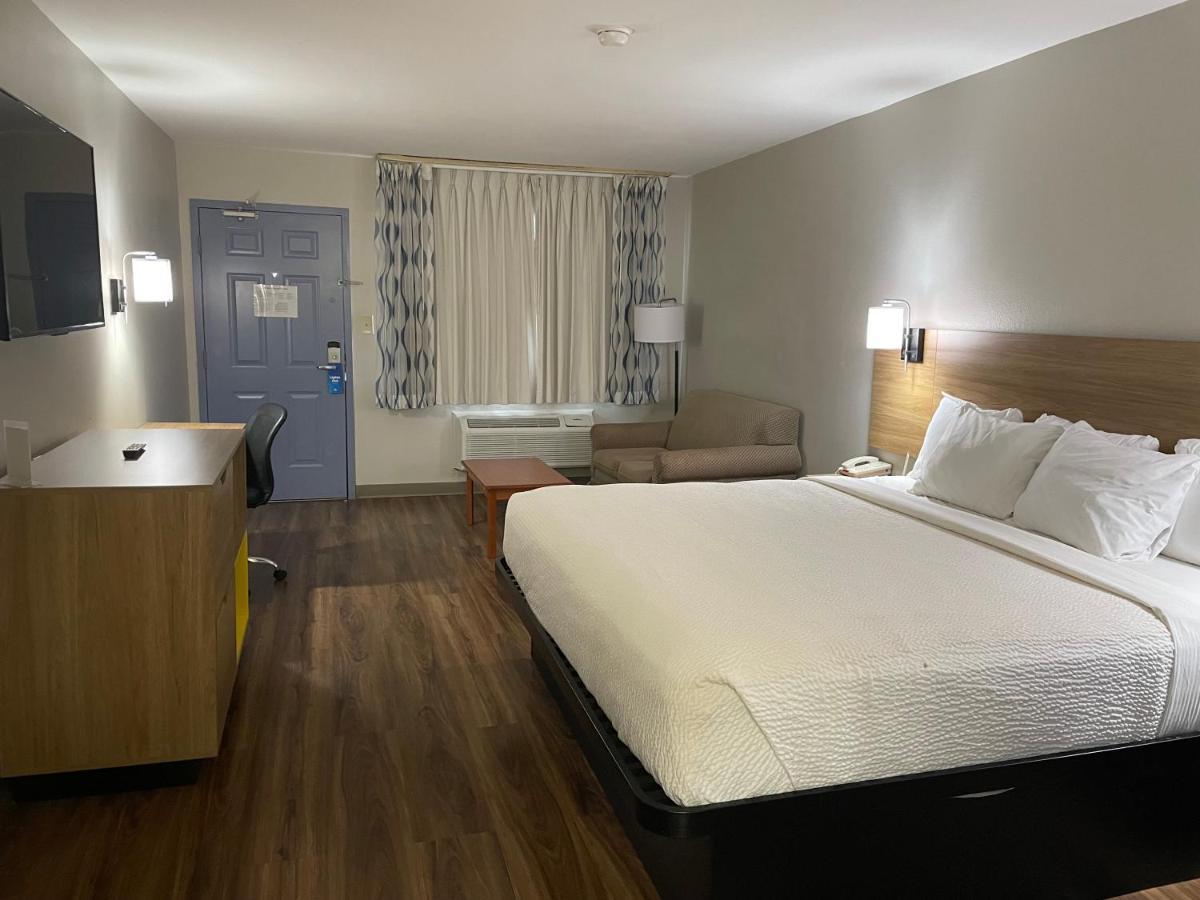 Days Inn By Wyndham Portland/Corpus Christi Bagian luar foto